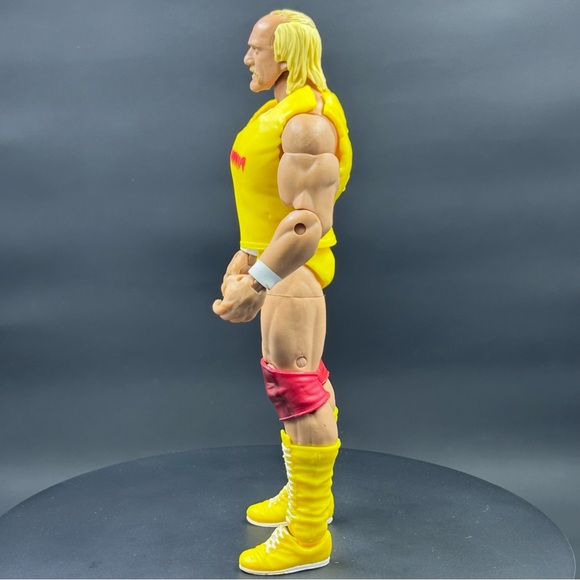 Mattel WWE Elite Defining Moments 6 Hulk Hogan Wrestling Action Figure 2015 WWF - Picture 3 of 5